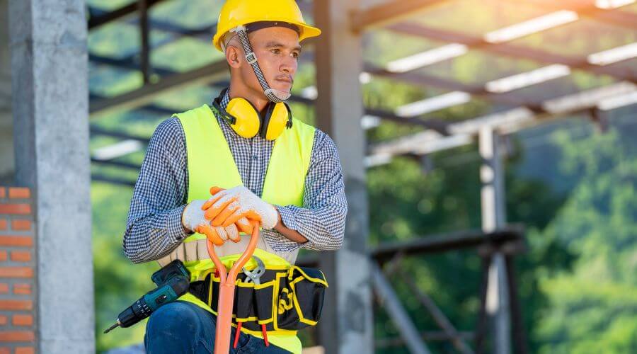 Expert Emergency Roof Repairs services in Eau Claire, MI