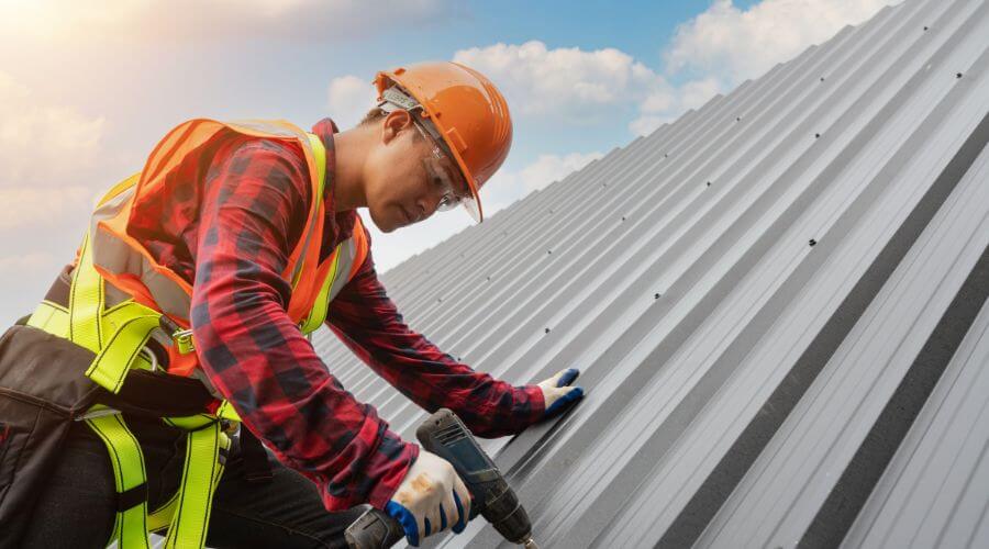 GAF certified roofer in Eau Claire, MI